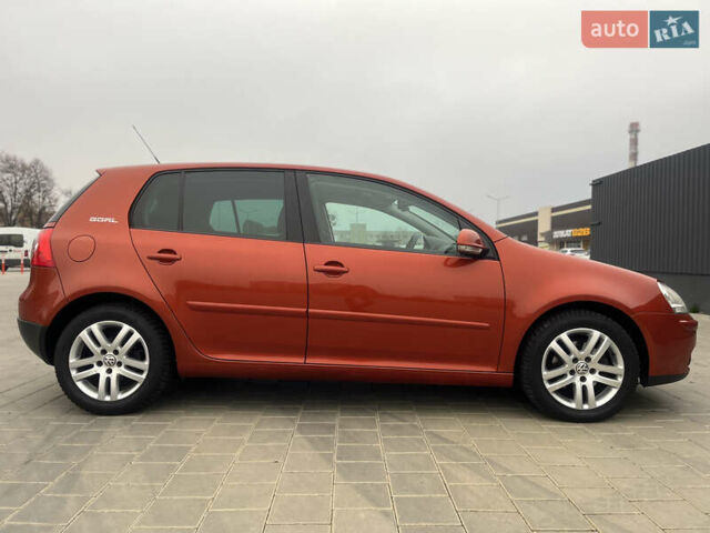 Помаранчевий Фольксваген Гольф, об'ємом двигуна 1.4 л та пробігом 232 тис. км за 6190 $, фото 11 на Automoto.ua