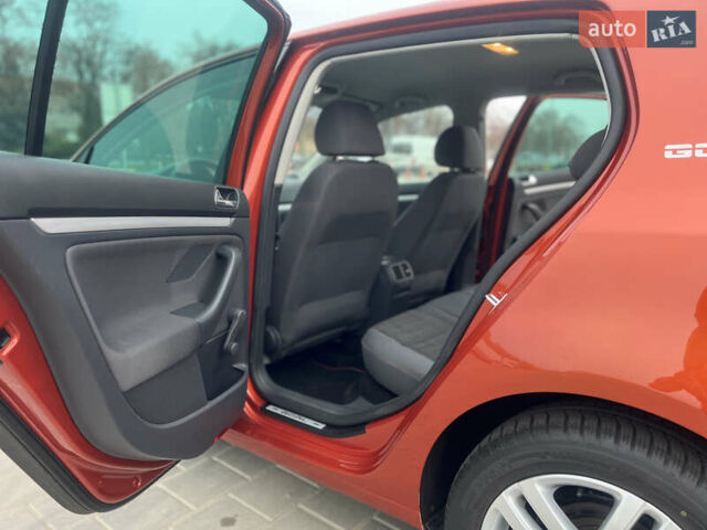 Помаранчевий Фольксваген Гольф, об'ємом двигуна 1.4 л та пробігом 232 тис. км за 6190 $, фото 50 на Automoto.ua