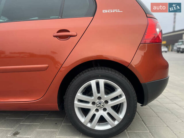 Помаранчевий Фольксваген Гольф, об'ємом двигуна 1.4 л та пробігом 232 тис. км за 6190 $, фото 16 на Automoto.ua