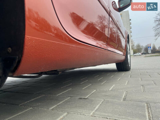 Помаранчевий Фольксваген Гольф, об'ємом двигуна 1.4 л та пробігом 232 тис. км за 6190 $, фото 19 на Automoto.ua