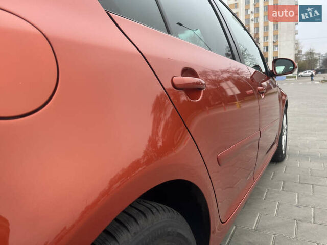 Помаранчевий Фольксваген Гольф, об'ємом двигуна 1.4 л та пробігом 232 тис. км за 6190 $, фото 18 на Automoto.ua