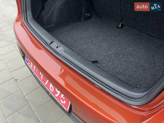 Помаранчевий Фольксваген Гольф, об'ємом двигуна 1.4 л та пробігом 232 тис. км за 6190 $, фото 62 на Automoto.ua