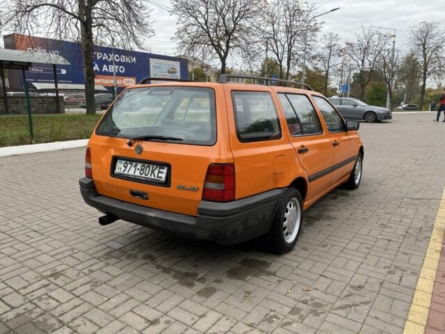 Помаранчевий Фольксваген Гольф, об'ємом двигуна 1.8 л та пробігом 139 тис. км за 2850 $, фото 6 на Automoto.ua