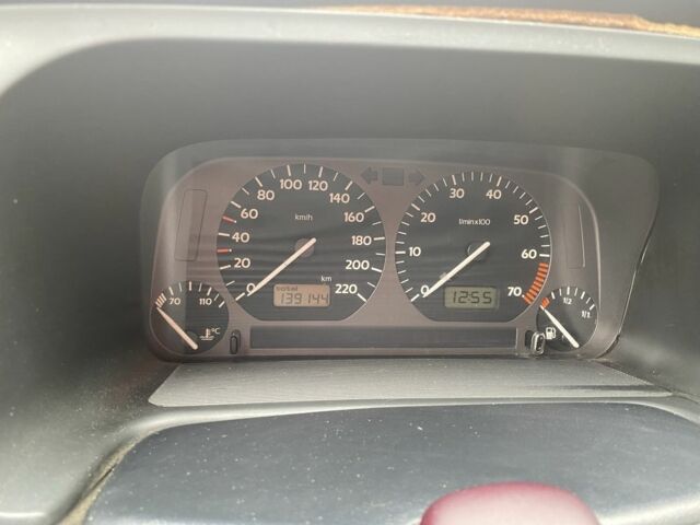 Помаранчевий Фольксваген Гольф, об'ємом двигуна 1.8 л та пробігом 139 тис. км за 2850 $, фото 12 на Automoto.ua