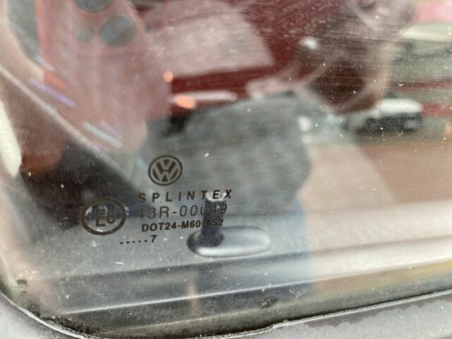 Помаранчевий Фольксваген Гольф, об'ємом двигуна 1.8 л та пробігом 139 тис. км за 2850 $, фото 15 на Automoto.ua