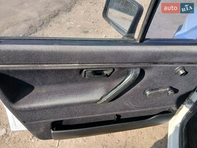 Белый Фольксваген Джетта, объемом двигателя 1.6 л и пробегом 363 тыс. км за 1500 $, фото 12 на Automoto.ua