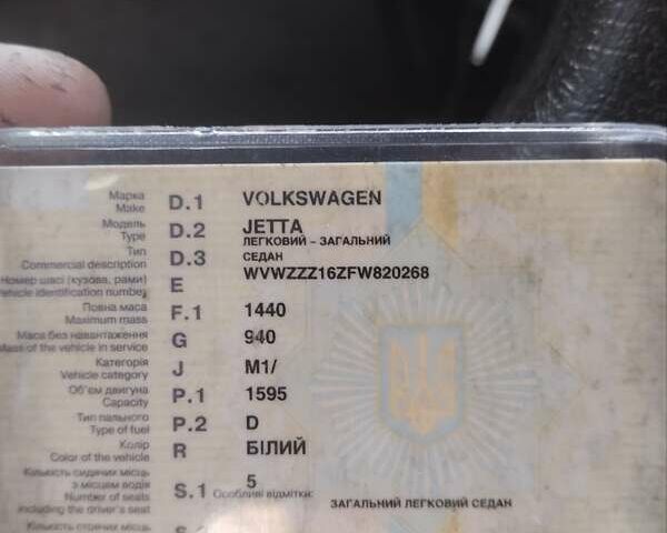 Белый Фольксваген Джетта, объемом двигателя 1.6 л и пробегом 350 тыс. км за 1640 $, фото 11 на Automoto.ua