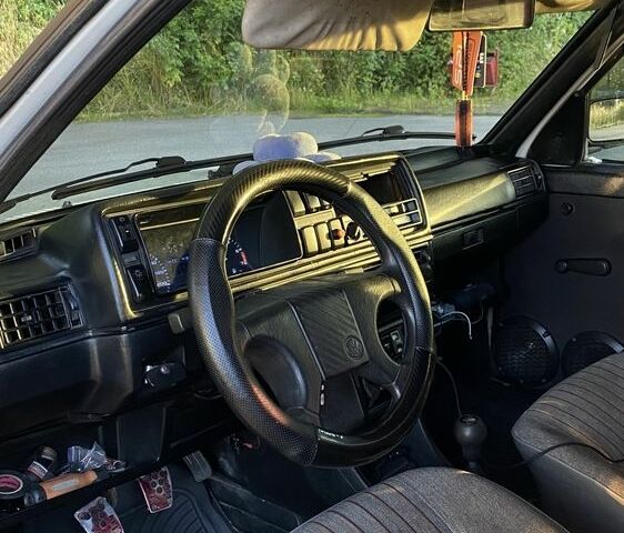 Белый Фольксваген Джетта, объемом двигателя 1.8 л и пробегом 176 тыс. км за 1500 $, фото 6 на Automoto.ua