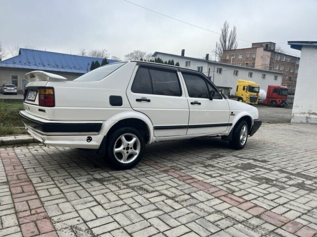 Белый Фольксваген Джетта, объемом двигателя 1.6 л и пробегом 300 тыс. км за 1350 $, фото 1 на Automoto.ua