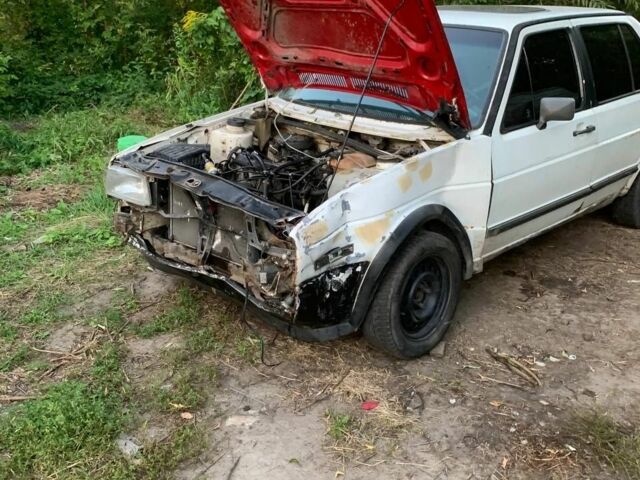 Білий Фольксваген Джетта, об'ємом двигуна 1.8 л та пробігом 500 тис. км за 400 $, фото 3 на Automoto.ua