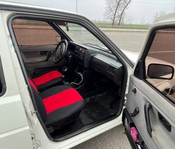 Белый Фольксваген Джетта, объемом двигателя 1.6 л и пробегом 100 тыс. км за 1500 $, фото 1 на Automoto.ua