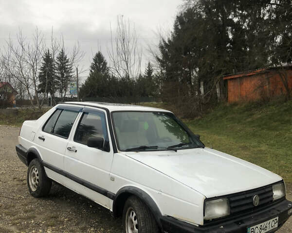 Білий Фольксваген Джетта, об'ємом двигуна 1.6 л та пробігом 250 тис. км за 1350 $, фото 1 на Automoto.ua