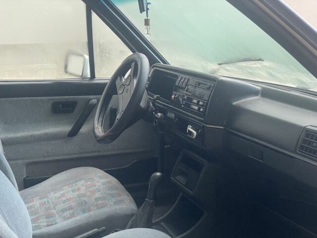 Белый Фольксваген Джетта, объемом двигателя 1.6 л и пробегом 200 тыс. км за 999 $, фото 4 на Automoto.ua