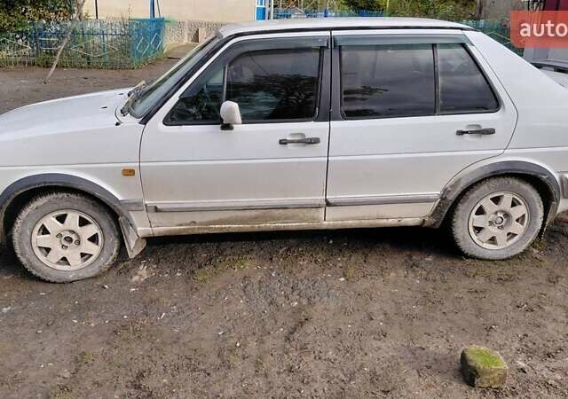 Білий Фольксваген Джетта, об'ємом двигуна 1.8 л та пробігом 200 тис. км за 1500 $, фото 1 на Automoto.ua