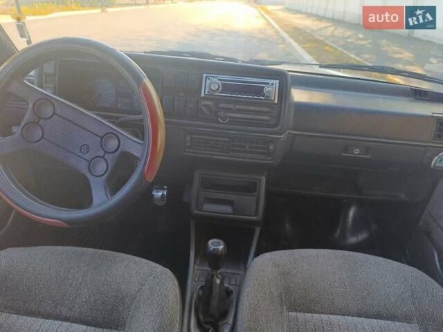 Білий Фольксваген Джетта, об'ємом двигуна 1.6 л та пробігом 230 тис. км за 2500 $, фото 5 на Automoto.ua