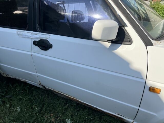 Белый Фольксваген Джетта, объемом двигателя 1.8 л и пробегом 295 тыс. км за 450 $, фото 7 на Automoto.ua