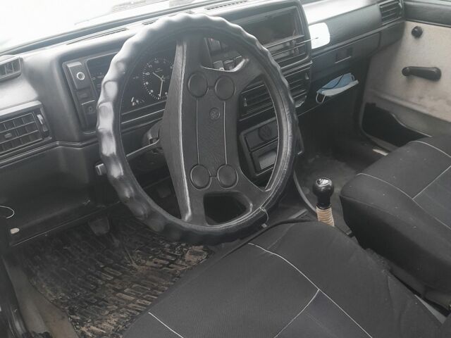 Білий Фольксваген Джетта, об'ємом двигуна 1.6 л та пробігом 2 тис. км за 500 $, фото 5 на Automoto.ua