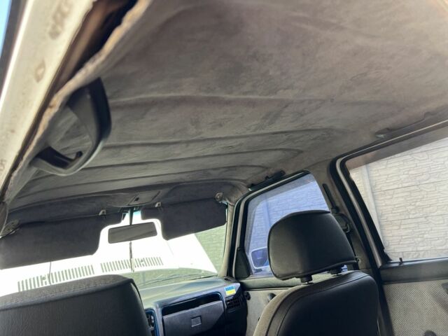 Белый Фольксваген Джетта, объемом двигателя 1.8 л и пробегом 295 тыс. км за 450 $, фото 5 на Automoto.ua