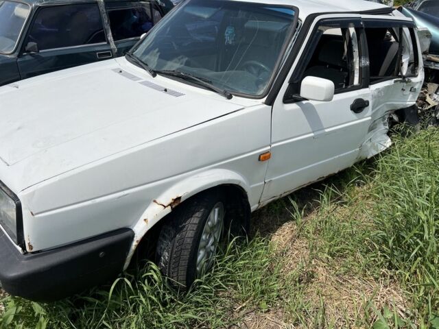 Белый Фольксваген Джетта, объемом двигателя 1.8 л и пробегом 295 тыс. км за 450 $, фото 11 на Automoto.ua