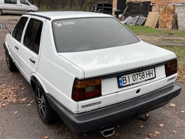 Белый Фольксваген Джетта, объемом двигателя 1.8 л и пробегом 200 тыс. км за 800 $, фото 4 на Automoto.ua