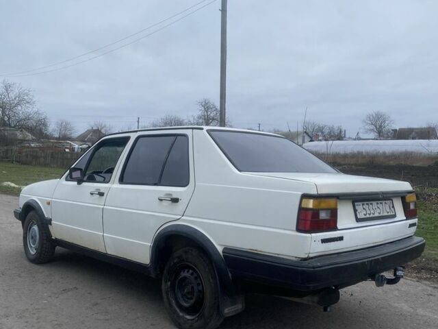 Белый Фольксваген Джетта, объемом двигателя 1.6 л и пробегом 15 тыс. км за 831 $, фото 2 на Automoto.ua