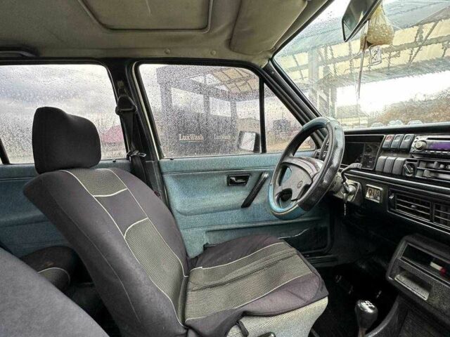 Белый Фольксваген Джетта, объемом двигателя 1.3 л и пробегом 300 тыс. км за 999 $, фото 6 на Automoto.ua