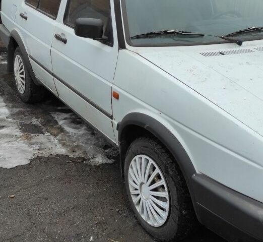 Белый Фольксваген Джетта, объемом двигателя 1.6 л и пробегом 320 тыс. км за 1400 $, фото 1 на Automoto.ua