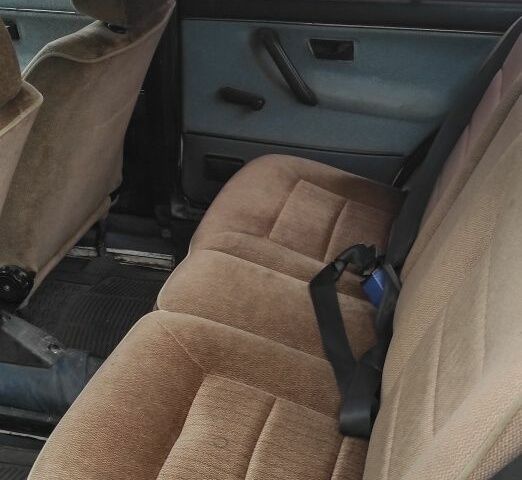 Белый Фольксваген Джетта, объемом двигателя 1.6 л и пробегом 320 тыс. км за 1400 $, фото 6 на Automoto.ua