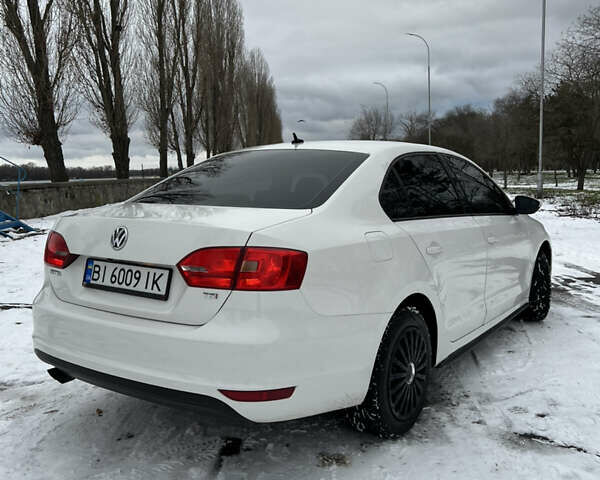 Белый Фольксваген Джетта, объемом двигателя 1.39 л и пробегом 211 тыс. км за 8100 $, фото 11 на Automoto.ua