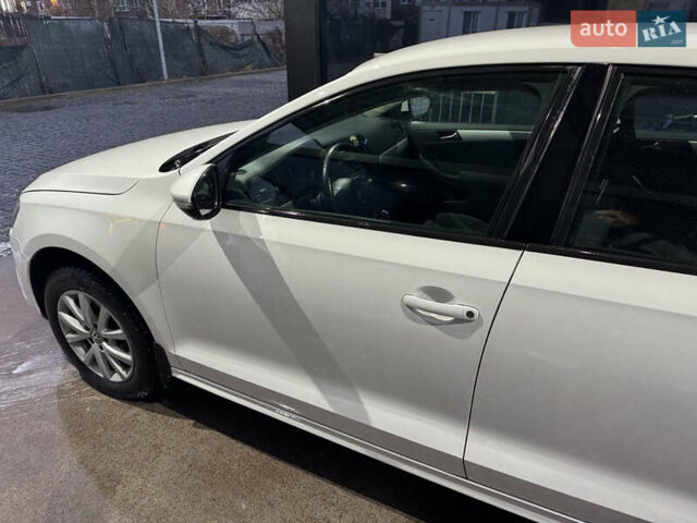 Білий Фольксваген Джетта, об'ємом двигуна 1.4 л та пробігом 150 тис. км за 8500 $, фото 20 на Automoto.ua