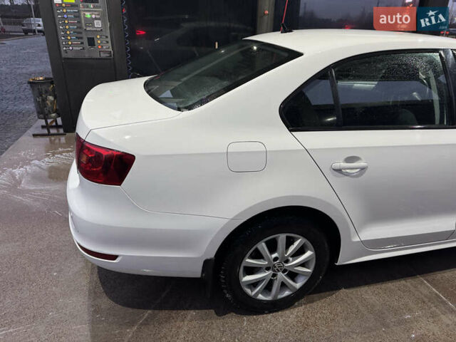 Білий Фольксваген Джетта, об'ємом двигуна 1.4 л та пробігом 150 тис. км за 8500 $, фото 17 на Automoto.ua