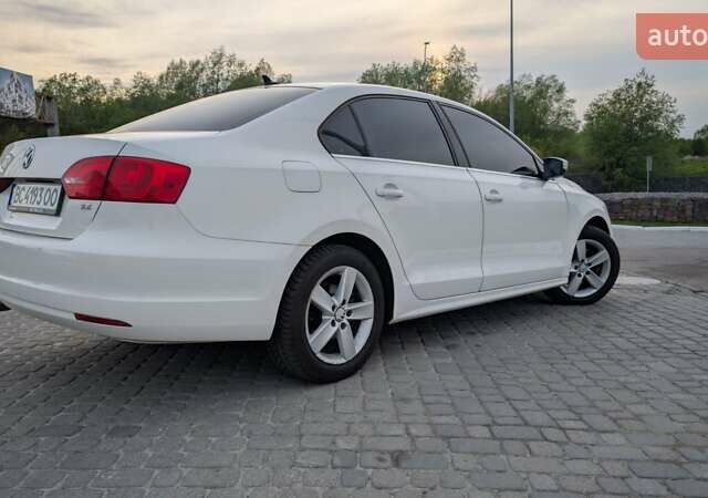 Белый Фольксваген Джетта, объемом двигателя 2.47 л и пробегом 197 тыс. км за 7999 $, фото 2 на Automoto.ua