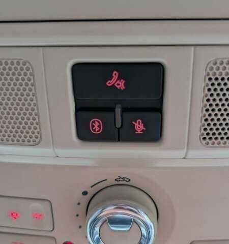 Белый Фольксваген Джетта, объемом двигателя 2.47 л и пробегом 197 тыс. км за 7999 $, фото 16 на Automoto.ua