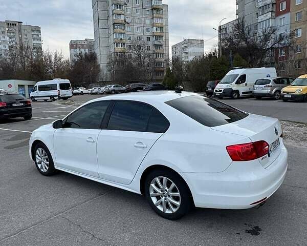 Белый Фольксваген Джетта, объемом двигателя 2.48 л и пробегом 241 тыс. км за 8700 $, фото 11 на Automoto.ua