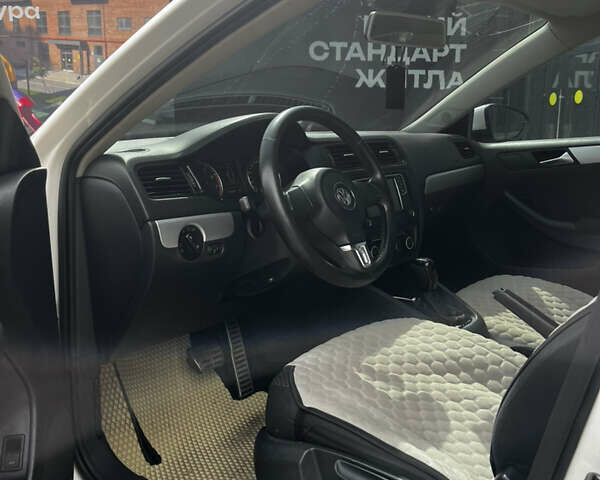 Белый Фольксваген Джетта, объемом двигателя 1.4 л и пробегом 205 тыс. км за 6700 $, фото 10 на Automoto.ua