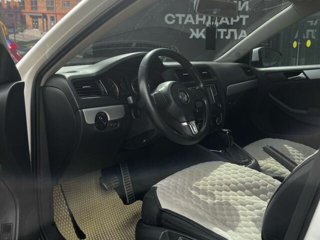 Білий Фольксваген Джетта, об'ємом двигуна 1.4 л та пробігом 203 тис. км за 8200 $, фото 13 на Automoto.ua