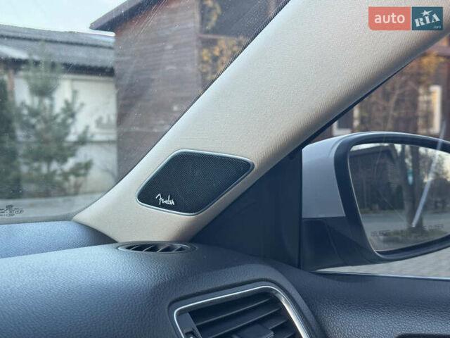 Білий Фольксваген Джетта, об'ємом двигуна 2.48 л та пробігом 238 тис. км за 9500 $, фото 13 на Automoto.ua