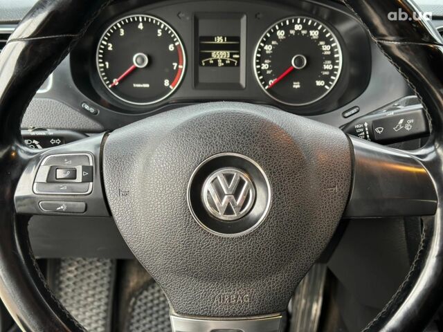 Белый Фольксваген Джетта, объемом двигателя 2.5 л и пробегом 265 тыс. км за 8590 $, фото 26 на Automoto.ua