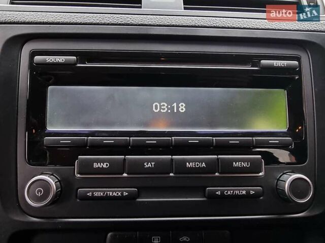 Білий Фольксваген Джетта, об'ємом двигуна 1.97 л та пробігом 180 тис. км за 9899 $, фото 45 на Automoto.ua