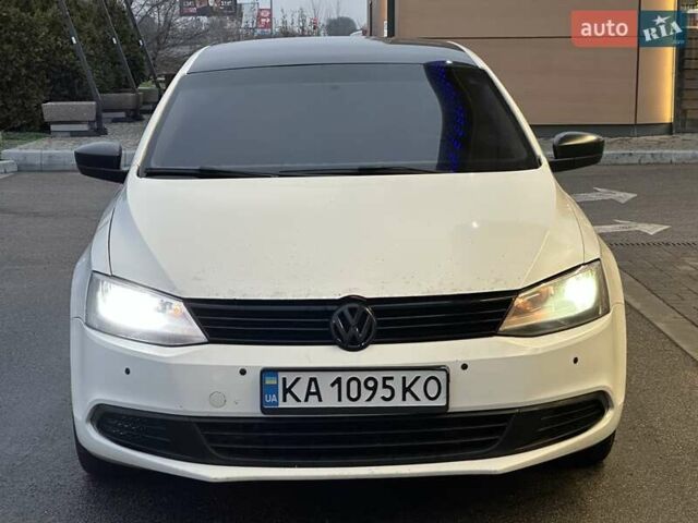 Белый Фольксваген Джетта, объемом двигателя 1.98 л и пробегом 206 тыс. км за 7499 $, фото 5 на Automoto.ua