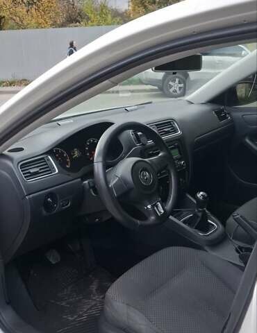 Білий Фольксваген Джетта, об'ємом двигуна 1.98 л та пробігом 283 тис. км за 7500 $, фото 18 на Automoto.ua