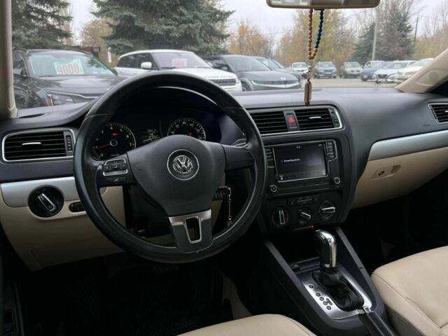 Белый Фольксваген Джетта, объемом двигателя 2.5 л и пробегом 162 тыс. км за 8500 $, фото 15 на Automoto.ua