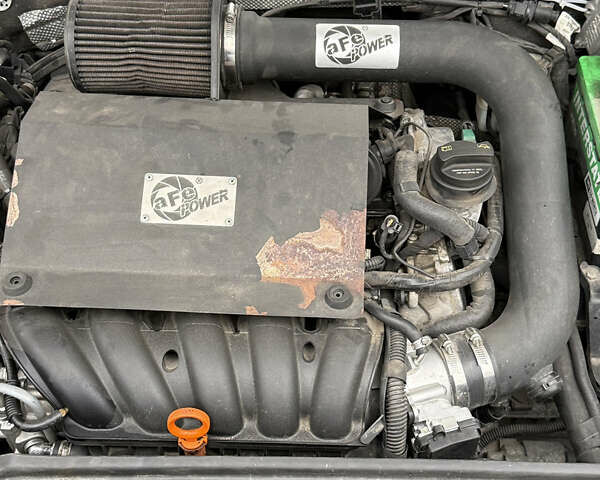 Белый Фольксваген Джетта, объемом двигателя 2.48 л и пробегом 209 тыс. км за 8300 $, фото 43 на Automoto.ua