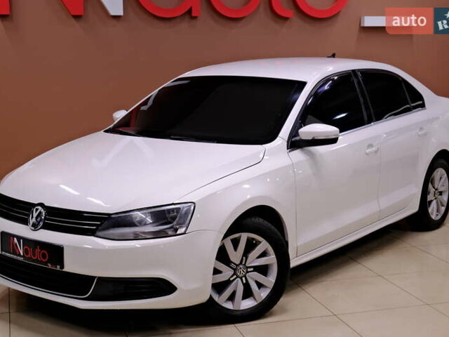 Білий Фольксваген Джетта, об'ємом двигуна 2.5 л та пробігом 168 тис. км за 8900 $, фото 9 на Automoto.ua