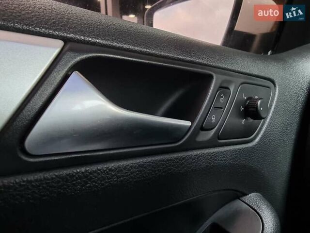 Білий Фольксваген Джетта, об'ємом двигуна 1.97 л та пробігом 180 тис. км за 9899 $, фото 36 на Automoto.ua