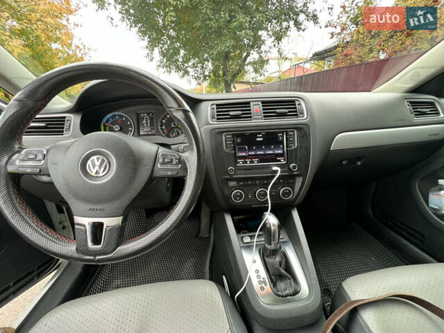 Белый Фольксваген Джетта, объемом двигателя 1.4 л и пробегом 187 тыс. км за 9200 $, фото 12 на Automoto.ua