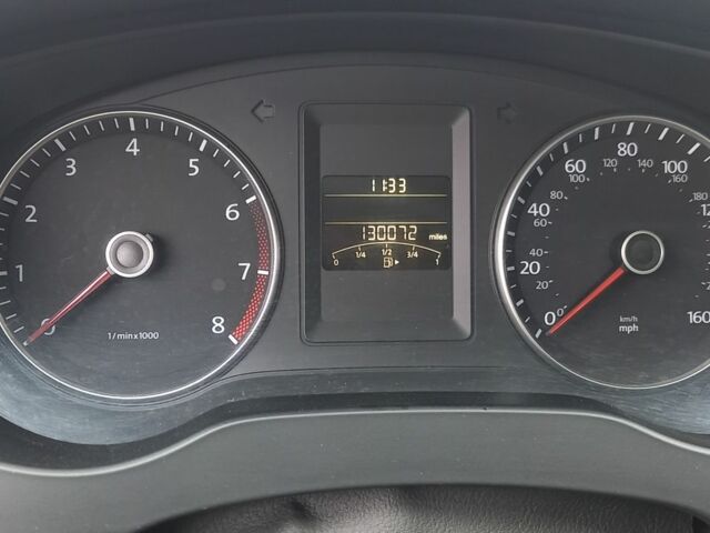 Білий Фольксваген Джетта, об'ємом двигуна 2.5 л та пробігом 131 тис. км за 8500 $, фото 7 на Automoto.ua