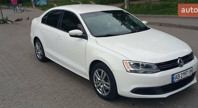 Белый Фольксваген Джетта, объемом двигателя 1.97 л и пробегом 180 тыс. км за 9800 $, фото 1 на Automoto.ua