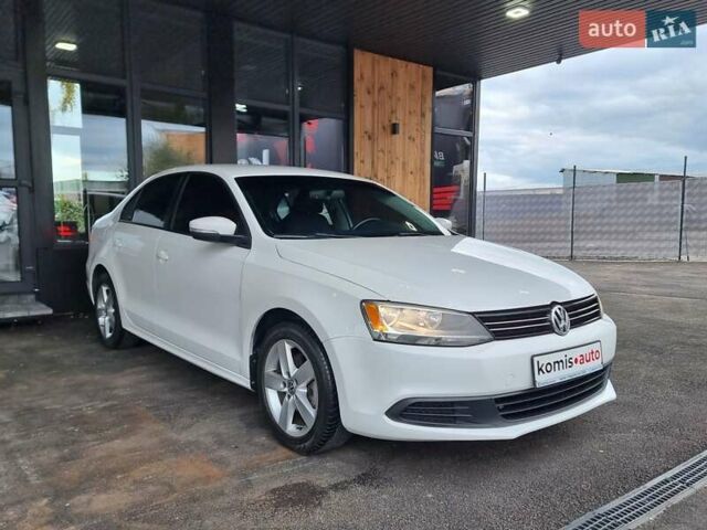 Білий Фольксваген Джетта, об'ємом двигуна 1.97 л та пробігом 180 тис. км за 9899 $, фото 26 на Automoto.ua