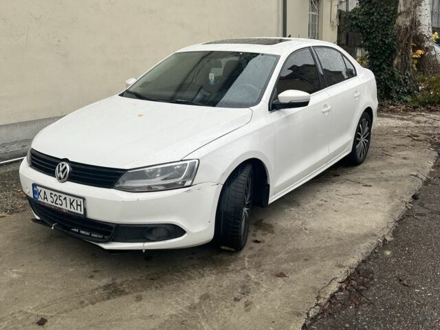 Белый Фольксваген Джетта, объемом двигателя 2 л и пробегом 280 тыс. км за 7900 $, фото 4 на Automoto.ua